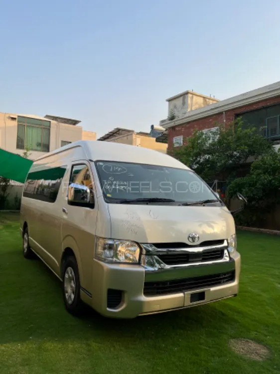 ٹویوٹا ہائی ایس 2021 for Sale in لاہور Image-1