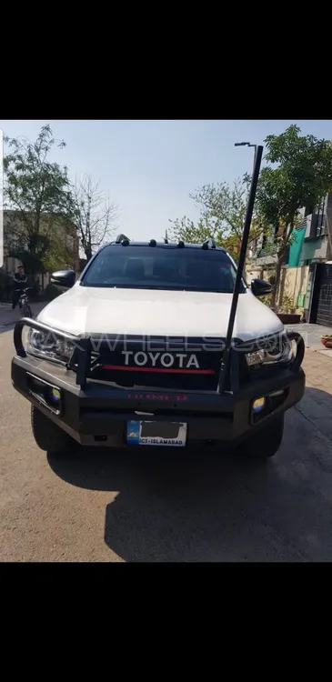 Toyota Hilux 2018 for Sale in Lahore Image-1