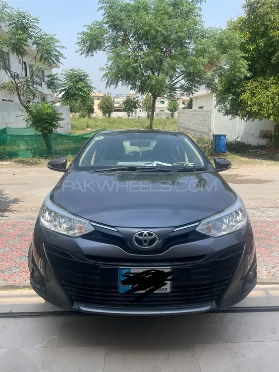 Toyota Yaris Sedan 2021 for Sale in Islamabad Image-1