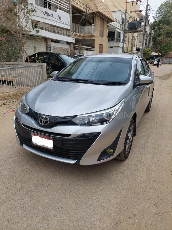 Toyota Yaris Sedan 2021 for Sale in Karachi Image-1