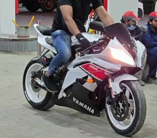 Yamaha FZ6 2007 for Sale Image-1