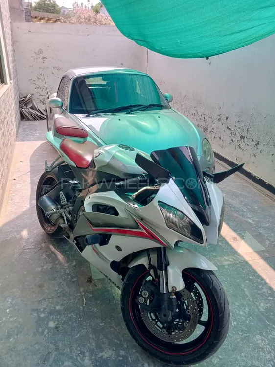Yamaha YZF-R6 2009 for Sale Image-1