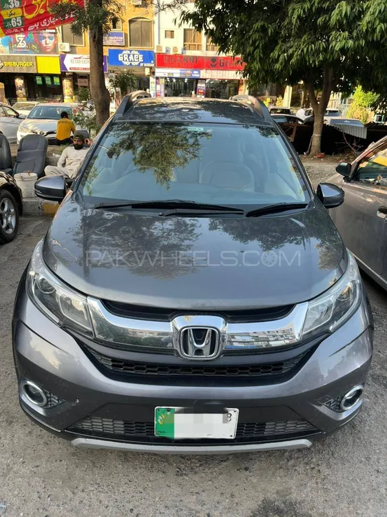 Honda BR-V 2018 for Sale in Islamabad Image-1