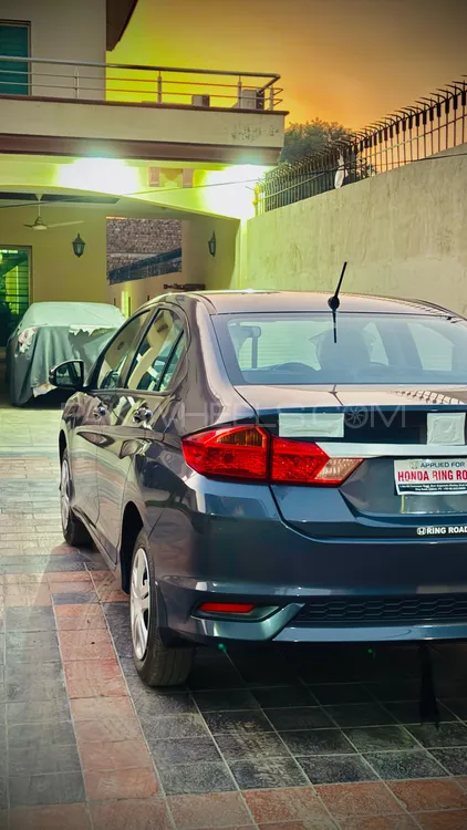 Honda City 2024 for Sale in Lahore Image-1