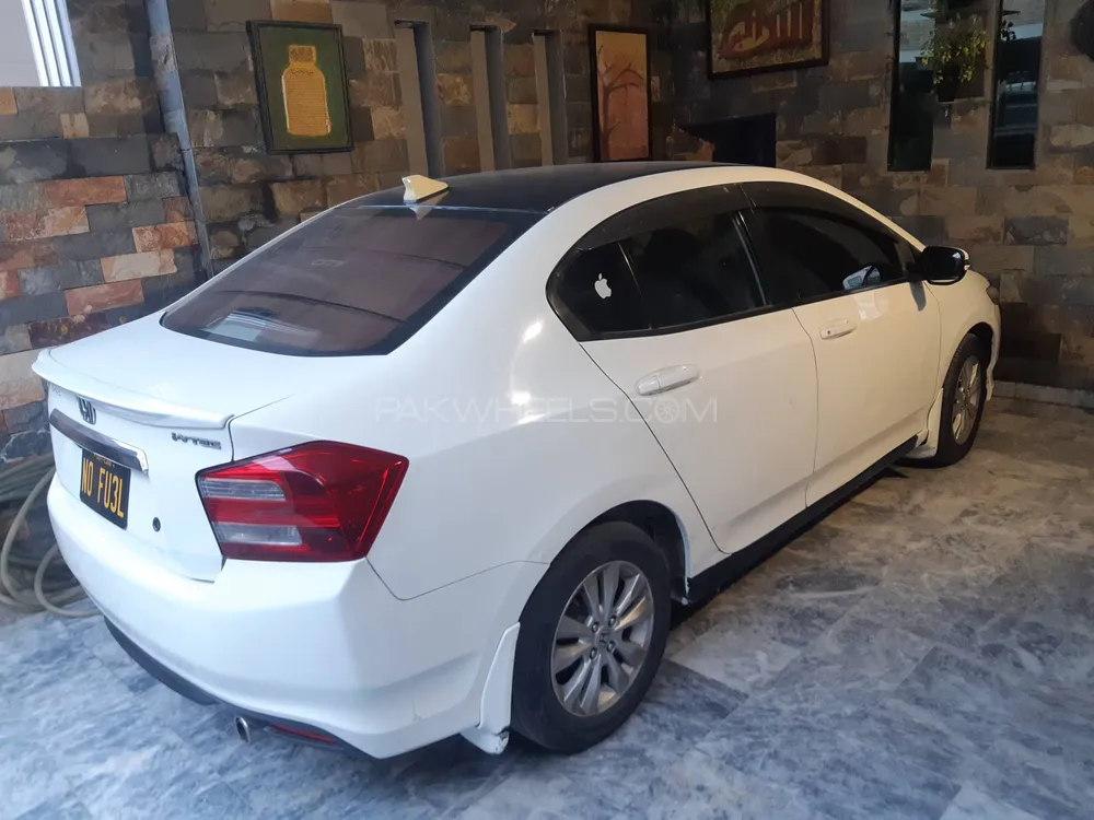 Honda City 2016 for Sale in Lahore Image-1