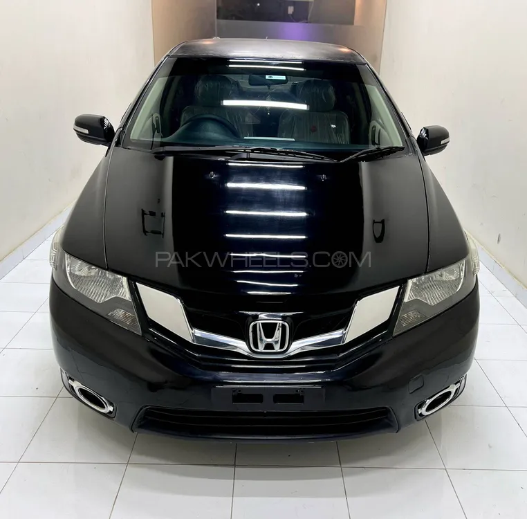 Honda City 2018 for Sale in Karachi Image-1