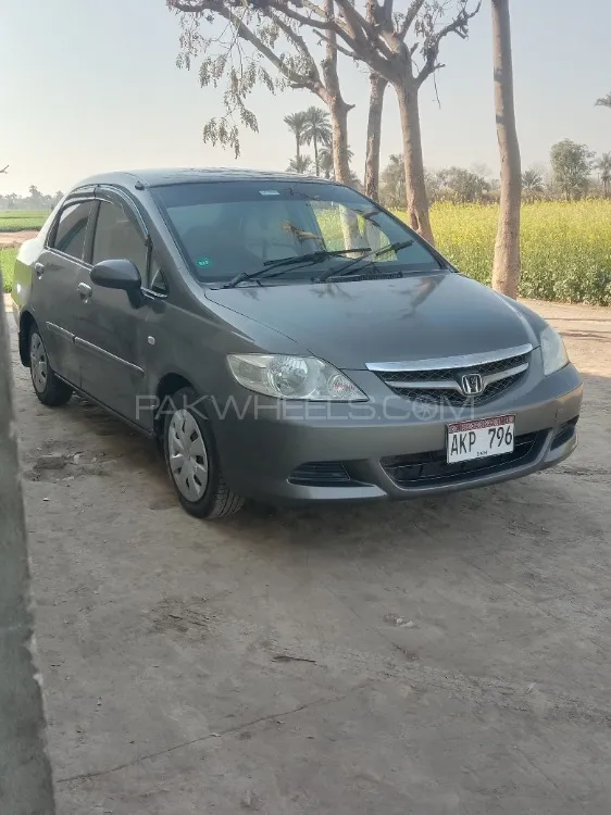 Honda City 2006 for Sale in Ahmed Pur East Image-1