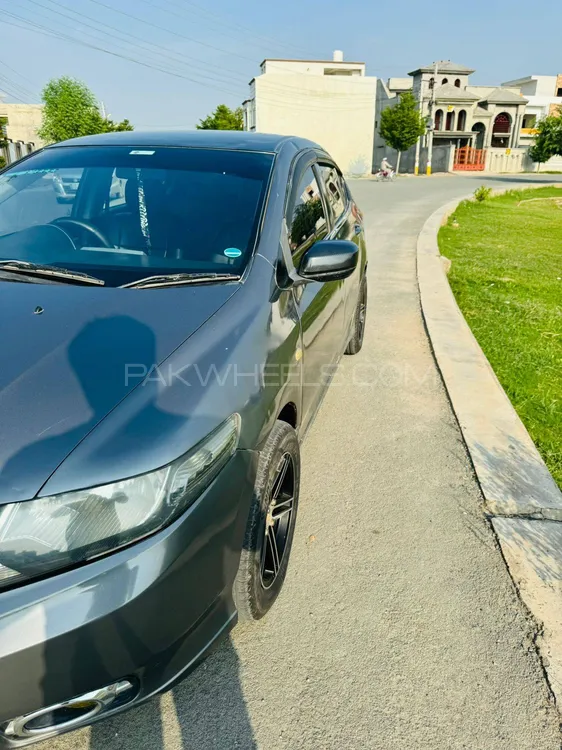 Honda City 2011 for Sale in Lahore Image-1