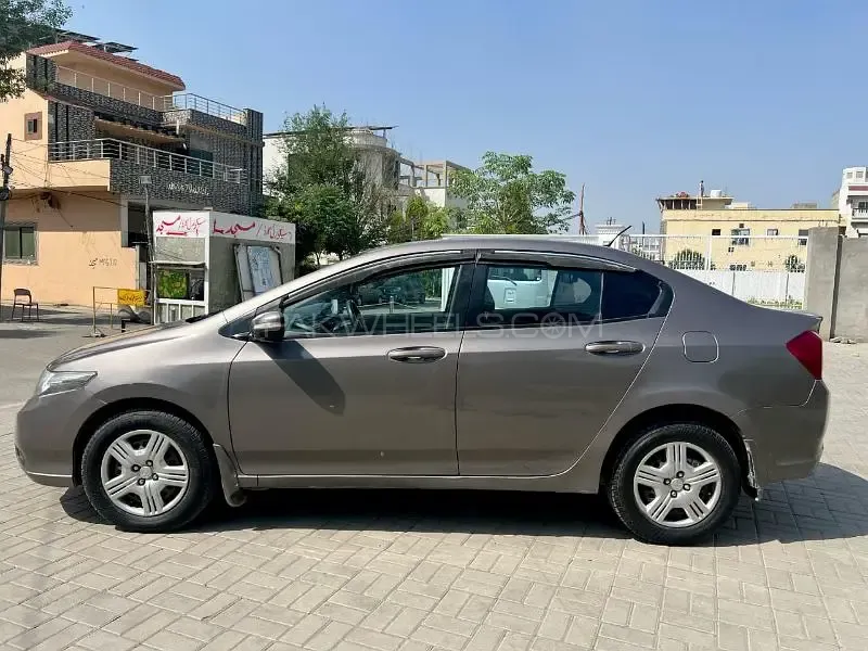 Honda City 2016 for Sale in Lahore Image-1