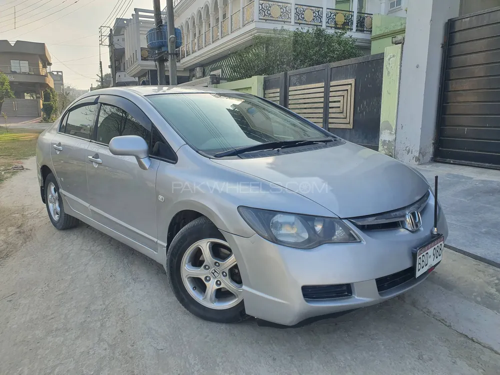 Honda Civic 2010 for Sale in Lahore Image-1