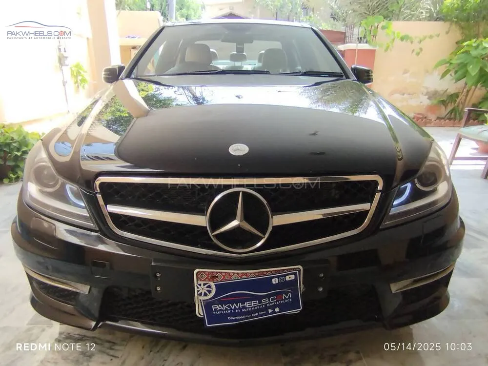 Mercedes Benz C Class 2012 for Sale in Karachi Image-1