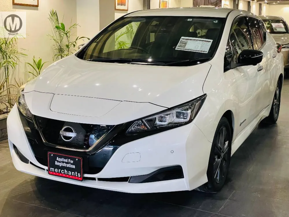 Nissan Leaf 2021 for Sale in Karachi Image-1