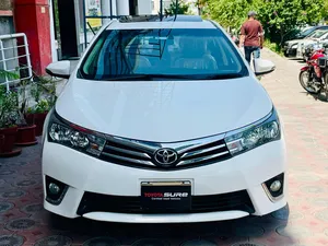 Toyota Corolla Altis Grande CVT-i 1.8 2014 for Sale