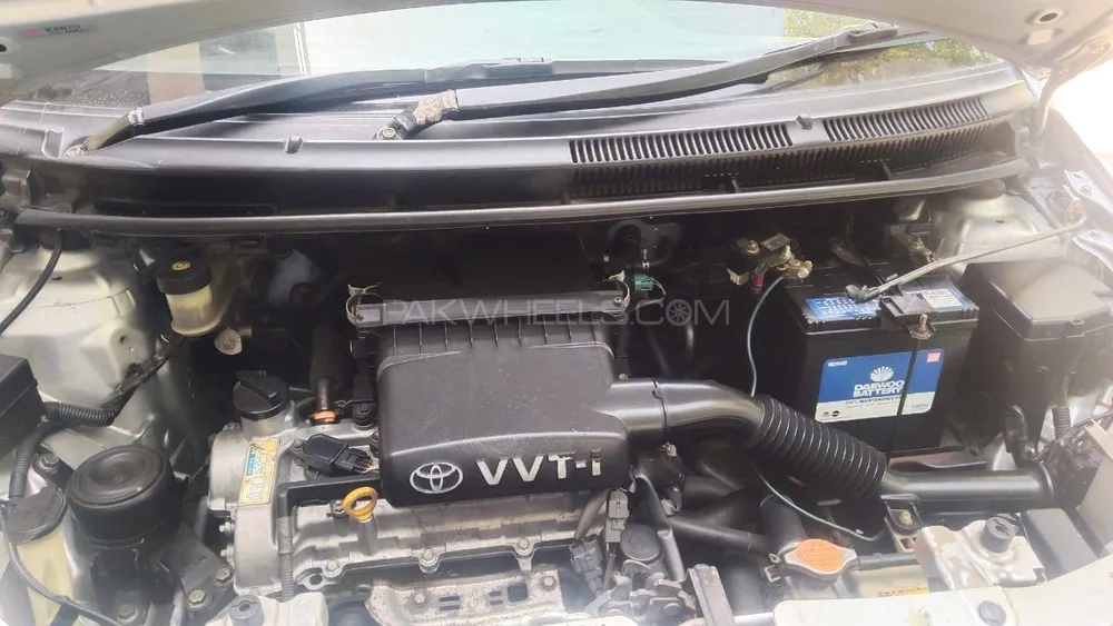 Toyota Belta 2006 for Sale in Lahore Toyota Belta 2006 for Sale in Lahore Image-8