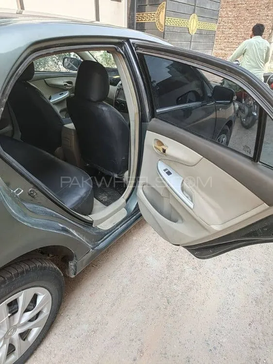 Toyota Corolla 2010 for Sale in Khanpur Image-1