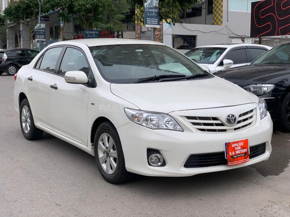 Toyota Corolla 2013 for Sale in Islamabad Image-1