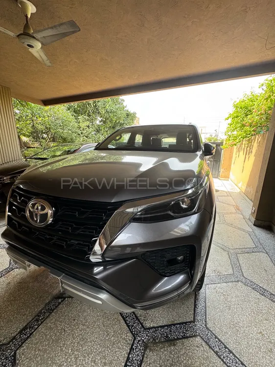 Toyota Fortuner 2022 for Sale in Lahore Image-1