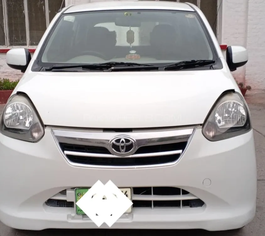 Toyota Pixis Epoch 2012 for Sale in Taxila Image-1