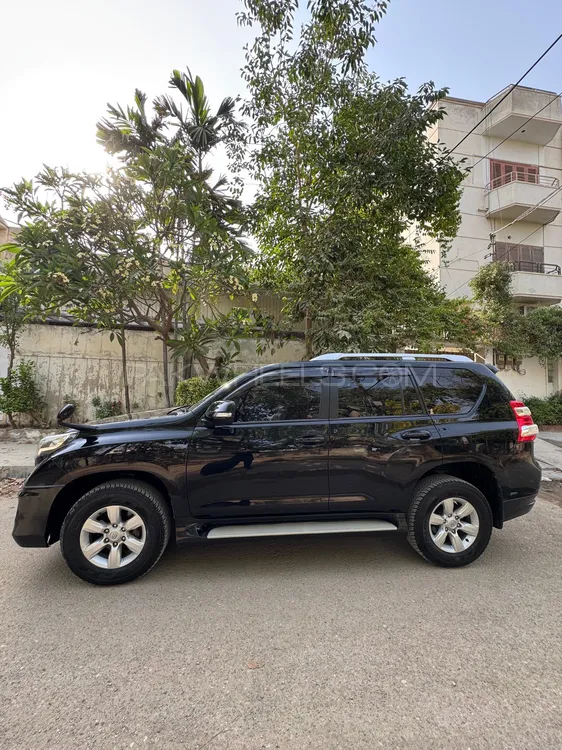 Toyota Prado 2016 for Sale in Karachi Image-1