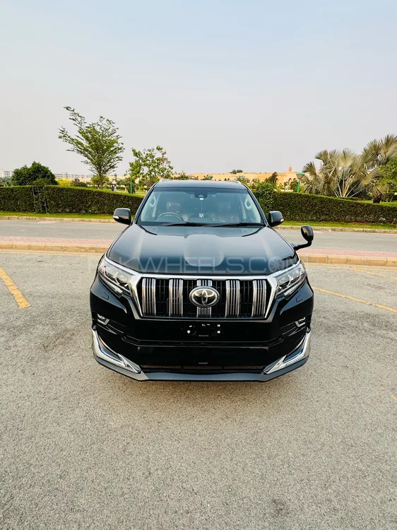 Toyota Prado 2019 for Sale in Lahore Image-1