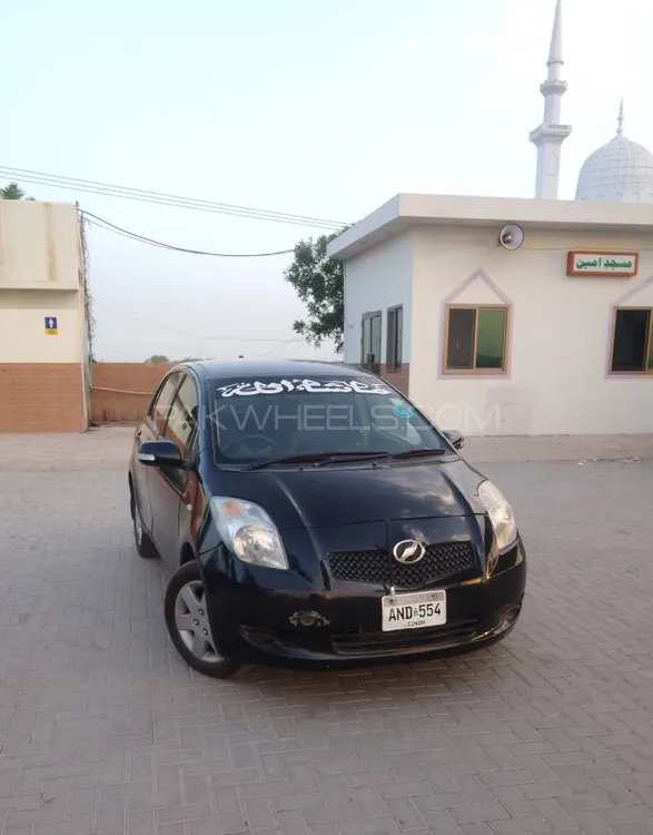 Toyota Vitz 2005 for Sale in Hyderabad Image-1