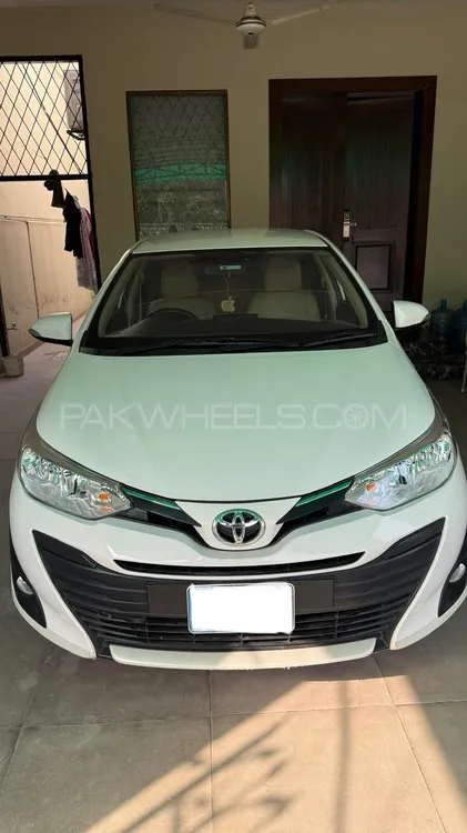 Toyota Yaris Sedan 2022 for Sale in Lahore Image-1
