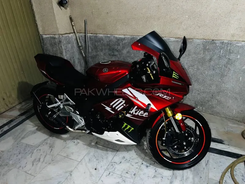 Yamaha YZF-R1 2022 for Sale Image-1