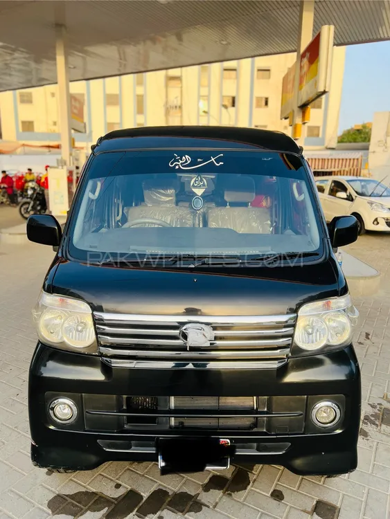 Daihatsu Atrai Wagon 2014 for Sale in Karachi Image-1