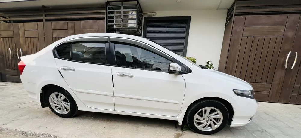 Honda City 2021 for Sale in Karachi Image-1