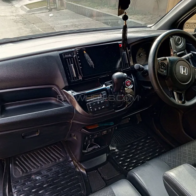 Honda N Wgn 2019 for Sale in Lahore Image-1