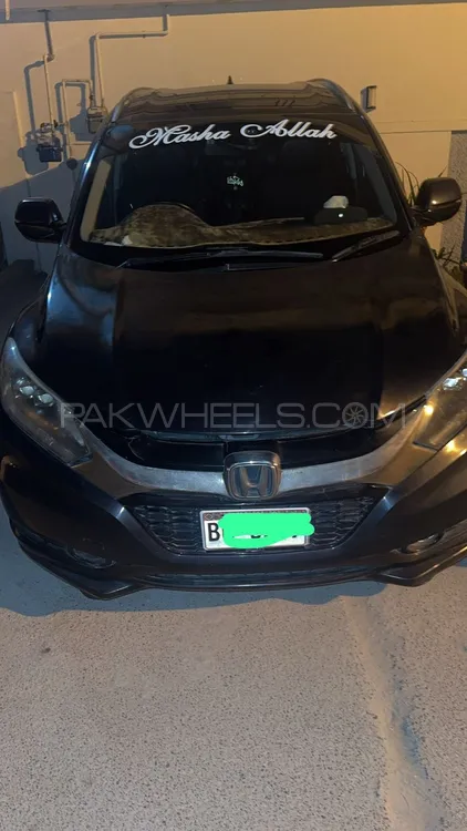 Honda Vezel 2014 for Sale in Karachi Image-1