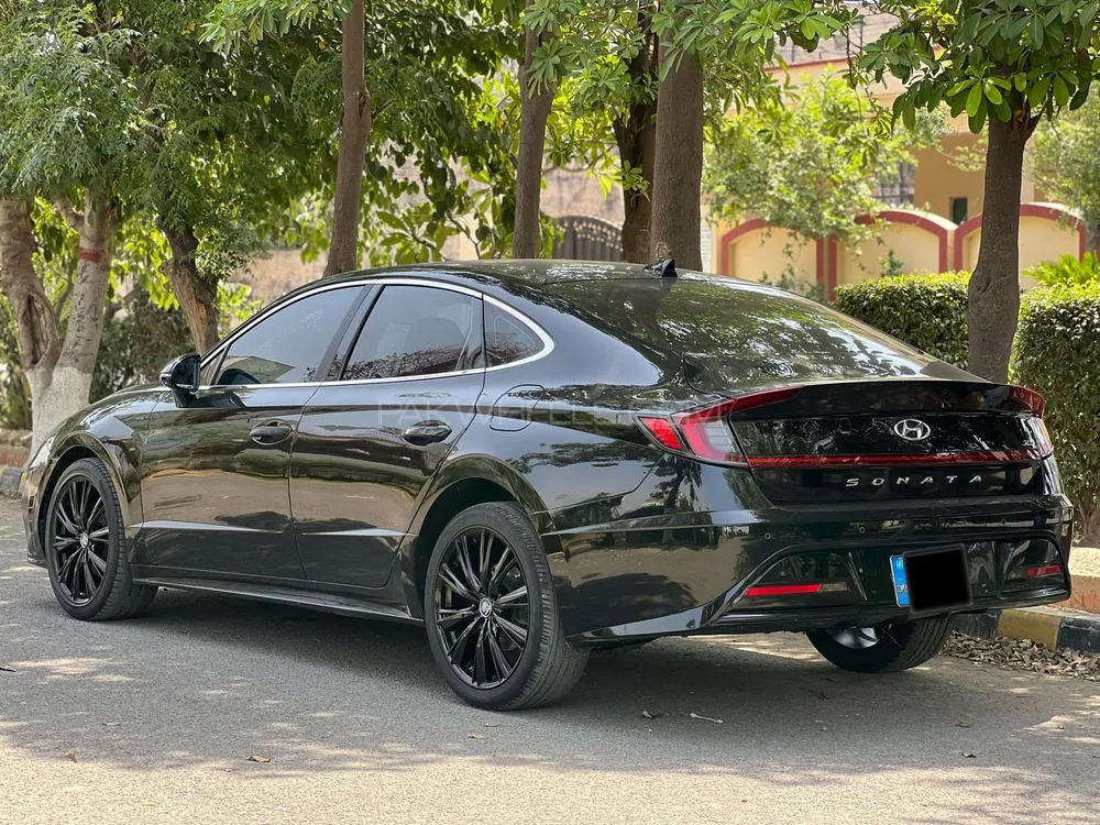 Hyundai Sonata 2021 for Sale in Lahore Image-1