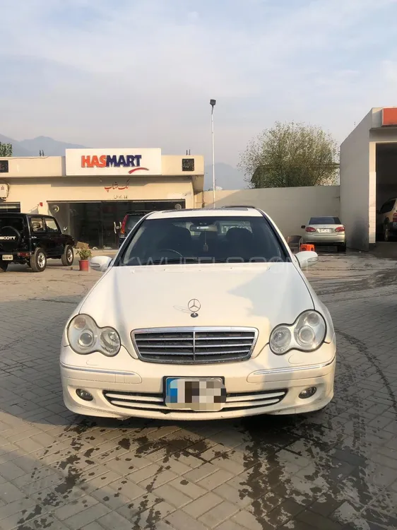 Mercedes Benz C Class 2004 for Sale in Rawalpindi Image-1