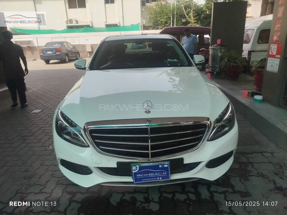 Mercedes Benz C Class 2018 for Sale in Lahore Image-1