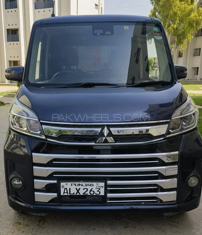 مٹسوبیشی ای کے کسٹم 2018 for Sale in راولپنڈی Image-1