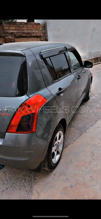 Suzuki Swift 2011 for Sale in Peshawar Image-1