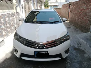 Toyota Corolla Altis Grande CVT-i 1.8 2016 for Sale