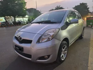 Toyota Vitz F 1.0 2009 for Sale