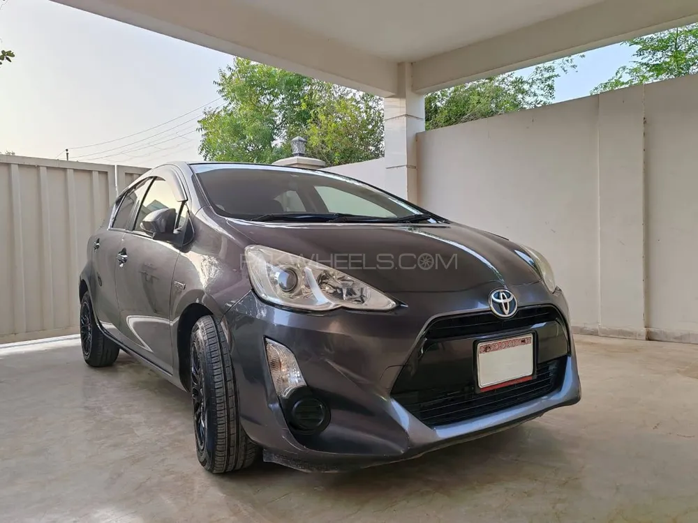 ٹویوٹا اکوا 2015 for Sale in کراچی Image-1