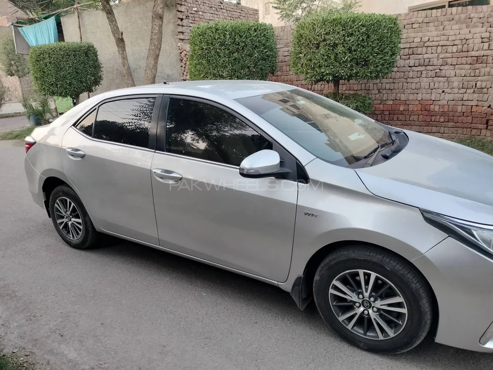 Toyota Corolla 2017 for Sale in Rahim Yar Khan Image-1