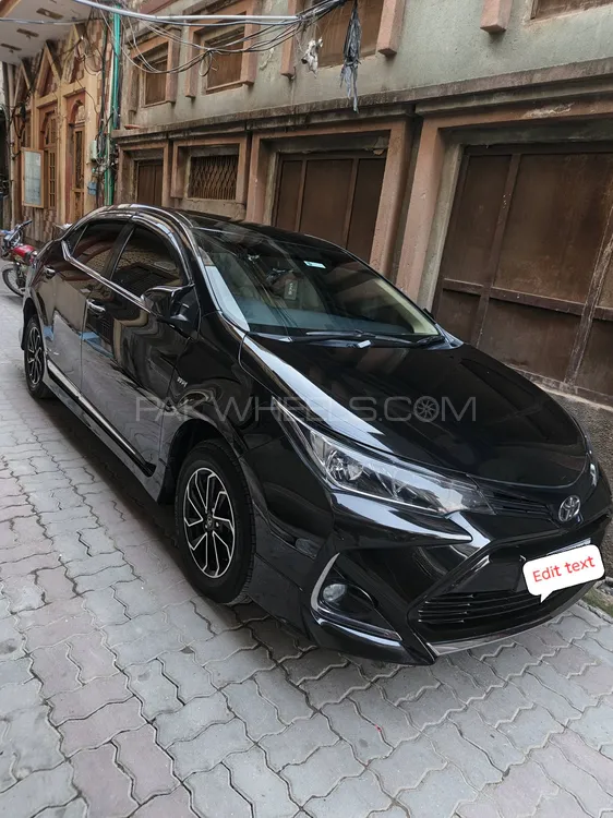 Toyota Corolla 2018 for Sale in Sialkot Image-1