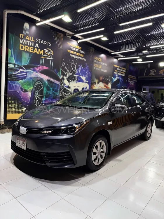 Toyota Corolla 2019 for Sale in Karachi Image-1