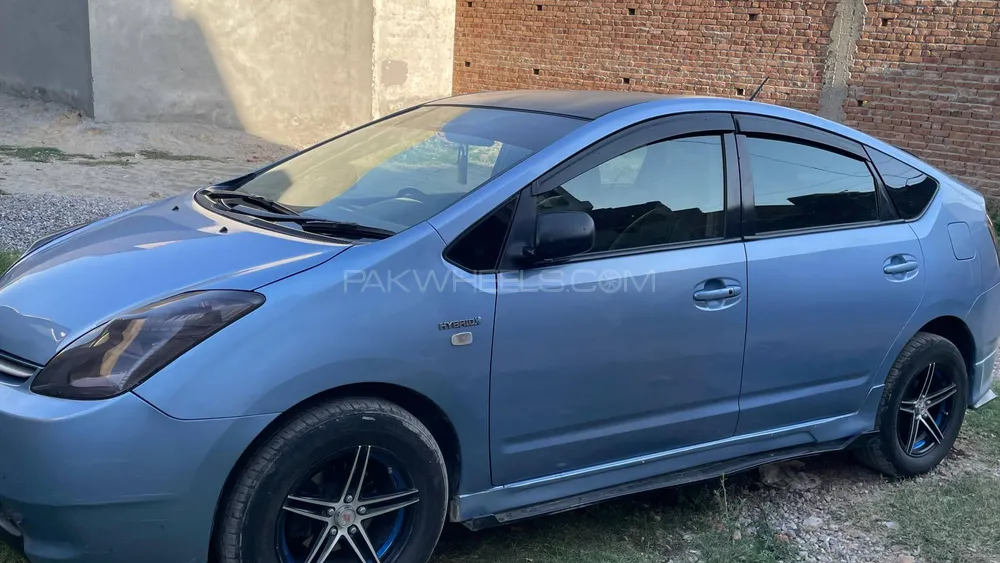 Toyota Prius 2007 for Sale in Islamabad Image-1