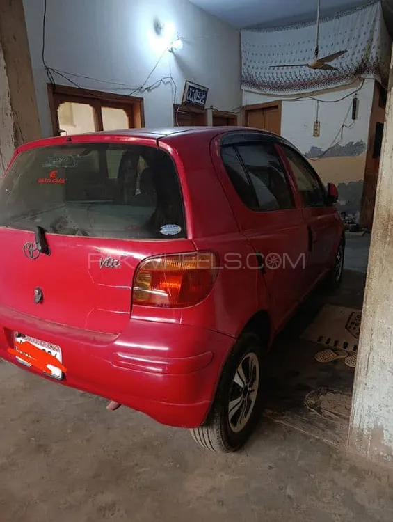 Toyota Vitz 2002 for Sale in Karachi Image-1