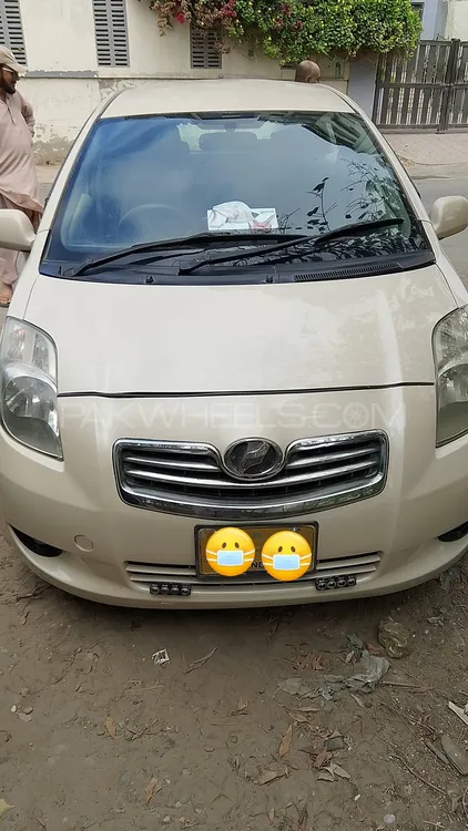 Toyota Vitz 2006 for Sale in Karachi Image-1