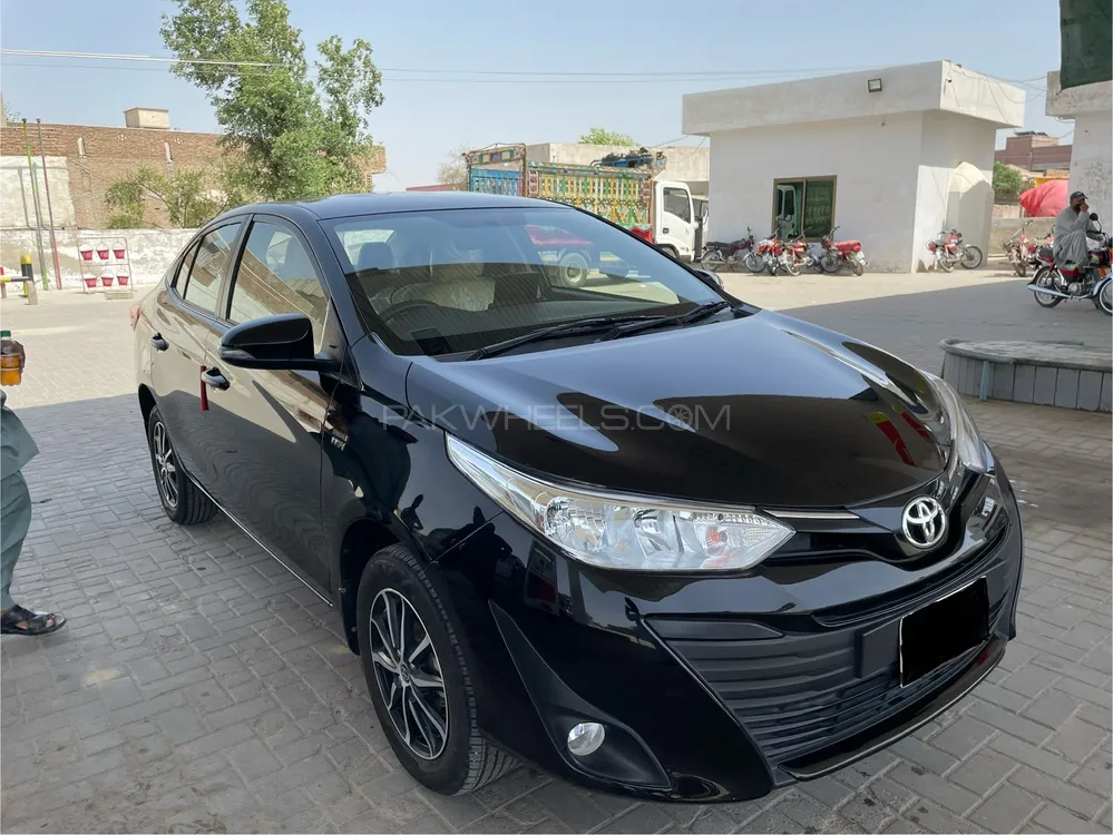 Toyota Yaris Sedan 2022 for Sale in Lodhran Image-1