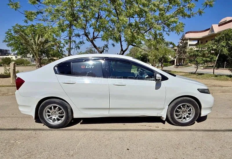 Honda City 2015 for Sale in Karachi Image-1