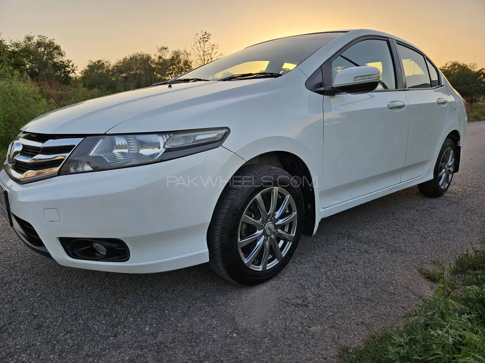 Honda City 2016 for Sale in Islamabad Image-1