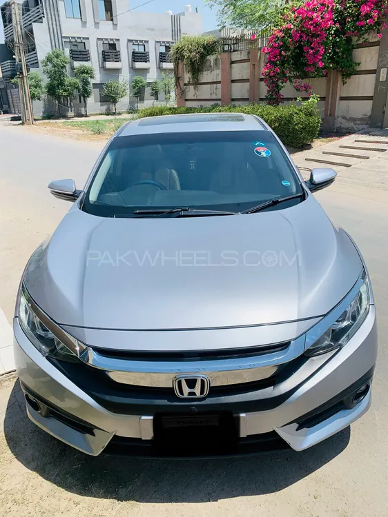 Honda Civic 2018 for Sale in Jhang Image-1