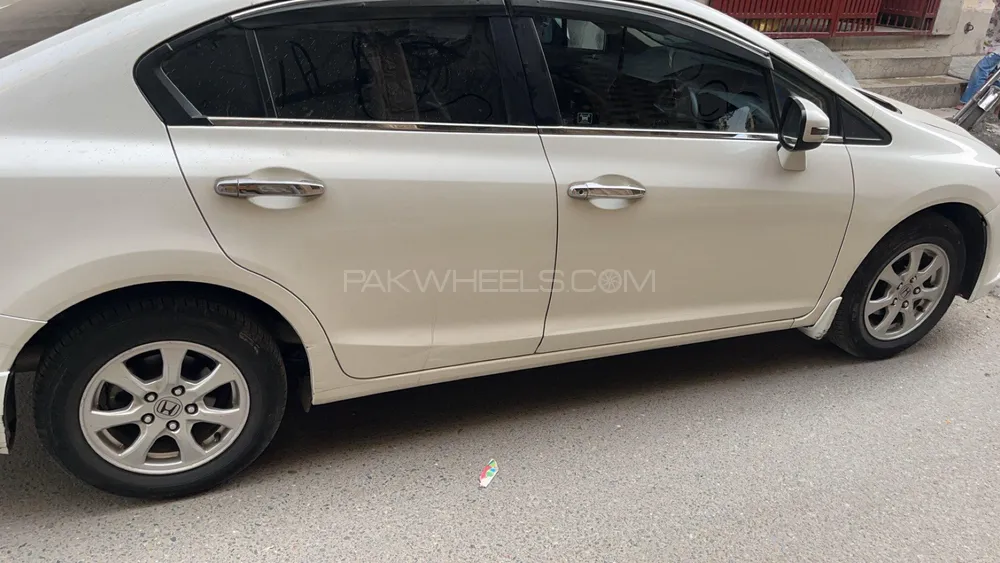 Honda Civic 2014 for Sale in Lahore Image-1
